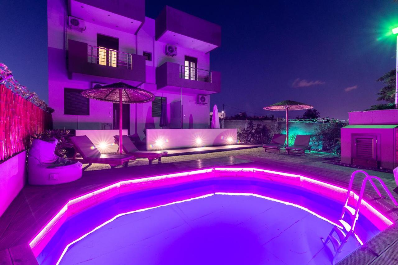 Modern House With Pool Near Beach Gazi ภายนอก รูปภาพ